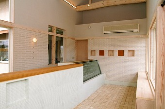 おしゃれな建物 ケーキ屋さん 大桃建設の写真集 福島 注文住宅 工務店