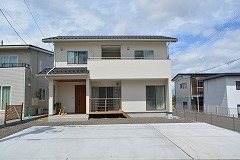 福島県郡山市に建つ「優しい空間」の住宅